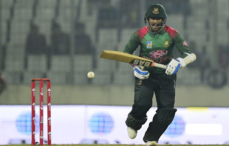 Abu Hider Rony stars as Mymensingh sets 401 in NCL