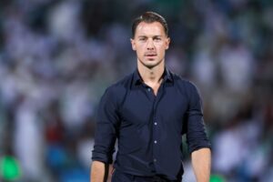 Al Ahli coach Yaislah concerned ahead of Al Shabab clash Al Ahli coach Yaislah concerned ahead of Al Shabab clash