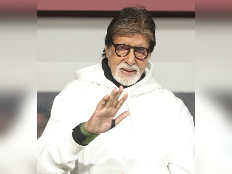 Amitabh Bachchan mourns team member loss