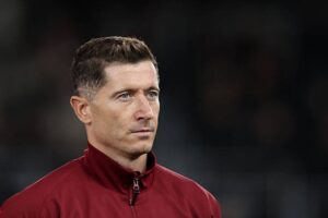 Barcelona furious with Lewandowski over injury setback Barcelona furious with Lewandowski over injury setback