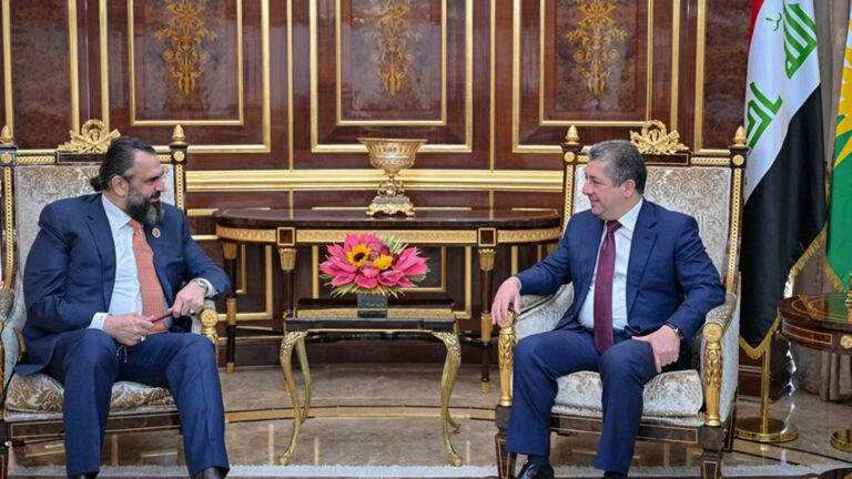 Barzani meets Sufi leader on unity drive