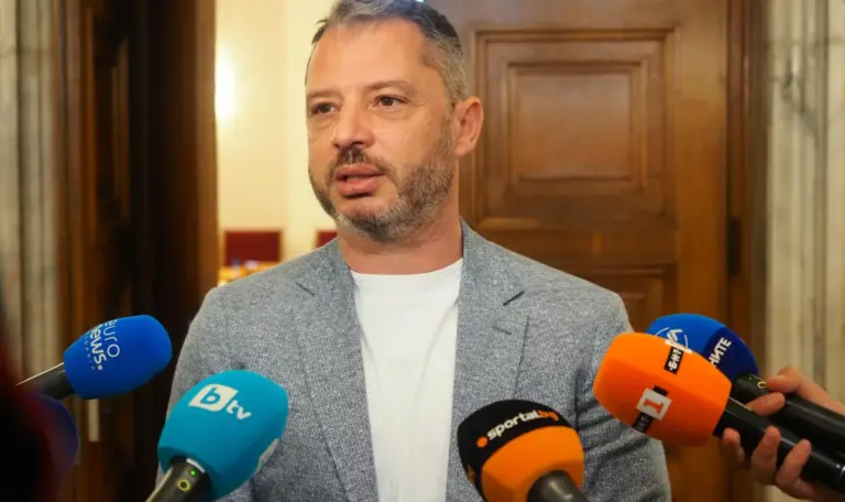 Bulgaria Says Lukoil Sanctions Won’t Disrupt Fuel Market