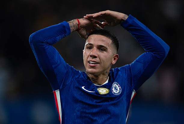 Chelsea blocks Real Madrid move for Enzo Fernandez at 120m