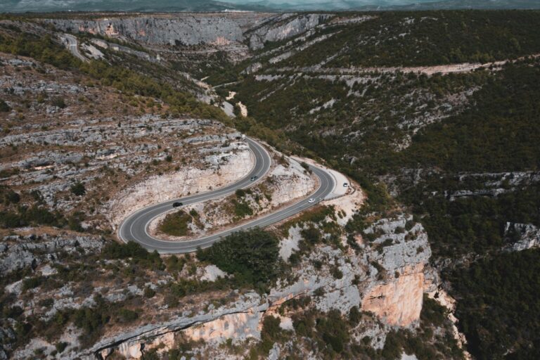 Contract signed for new expressway linking Mostar to Croatia