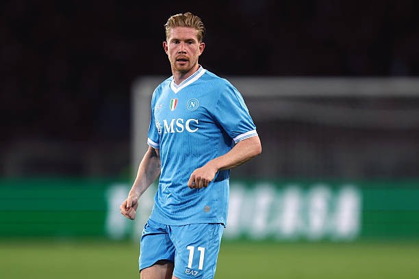 De Bruyne adapts to roaming role at Napoli, fewer assists