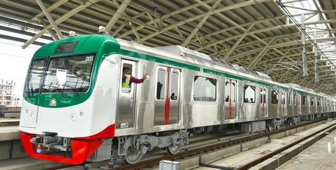Dhaka metro rail extends hours increases trips from October 19
