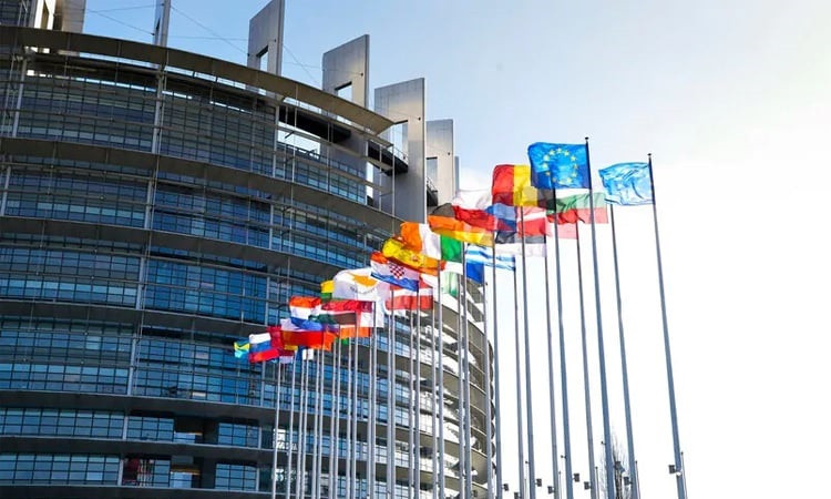 EU sets aside 1.8 billion euros to boost defence industry
