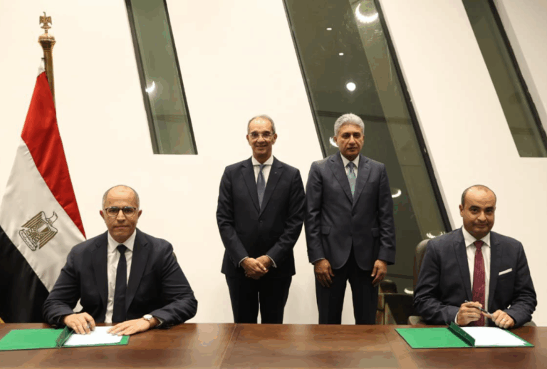 Egypt signs deal to digitize heritage and boost site connectivity