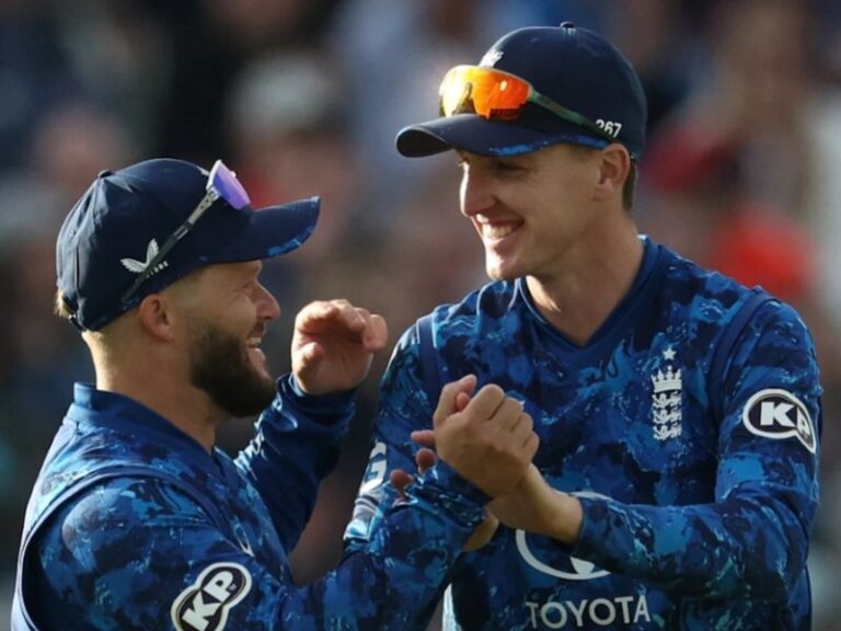 England reveals starting XI for T20I opener against New Zealand