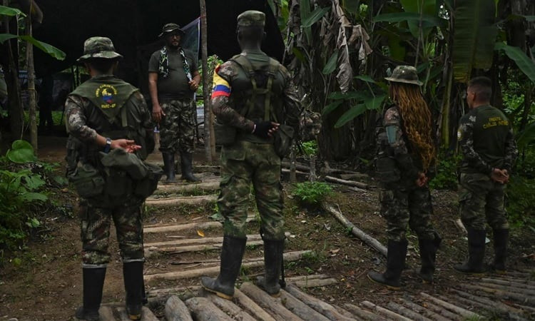 FARC dissidents warn US against violating Colombian sovereignty