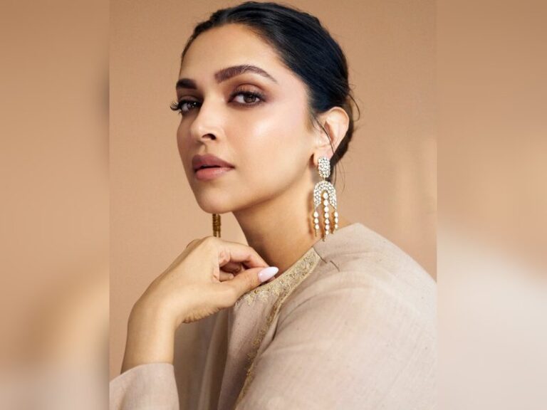 Fake Deepika post stirs Spirit buzz