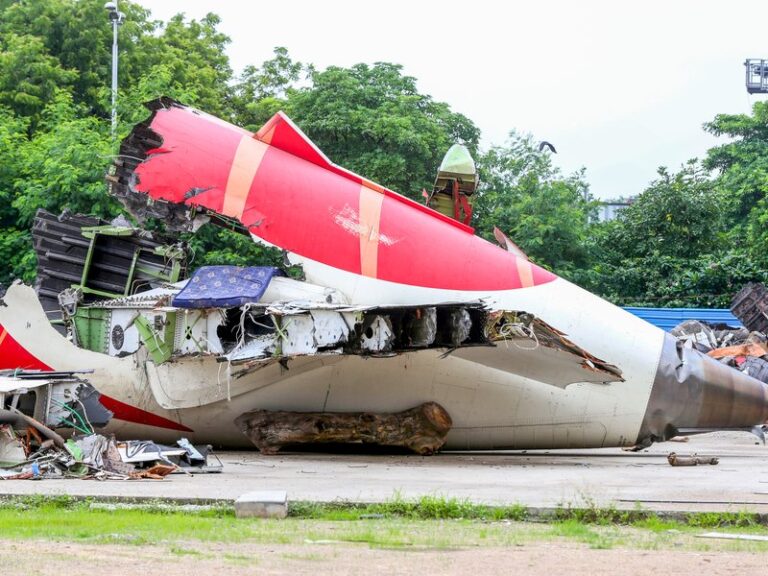 Family of Sumeet Sabharwal demands independent crash probe
