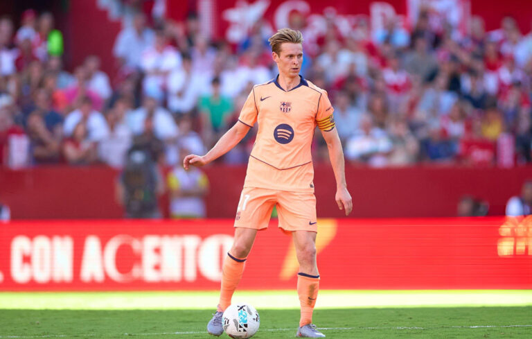Frenkie de Jong signs new Barcelona deal until 2029
