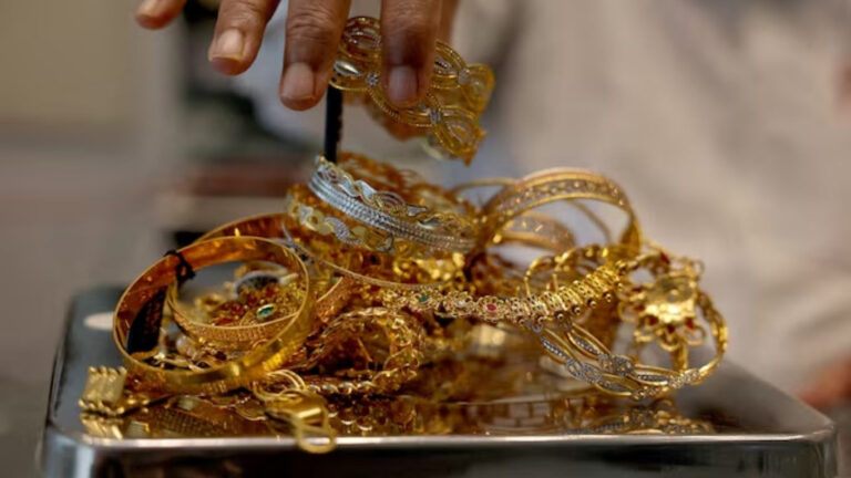 Gold smuggling surges in India as prices skyrocket