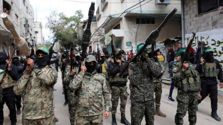 Hamas cracks down on rivals as Gaza clans rebel