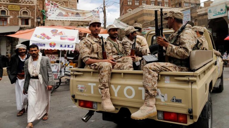 Houthi rebels arrest three UN workers in Sanaa