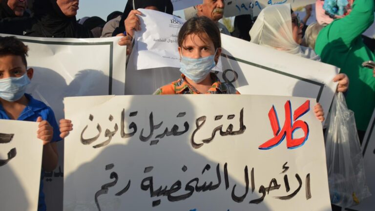 Iraqs Jaafari law forces mothers to flee risking childrens custody rights