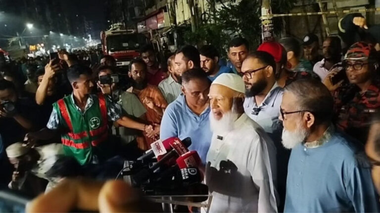 Jamaat e Islami offers Tk1 lakh to families of Mirpur fire victims