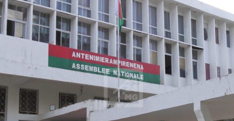 Madagascar president dissolves National Assembly amid protests