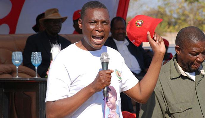 Mawarire accuses Moyo of plotting Mnangagwa term extension
