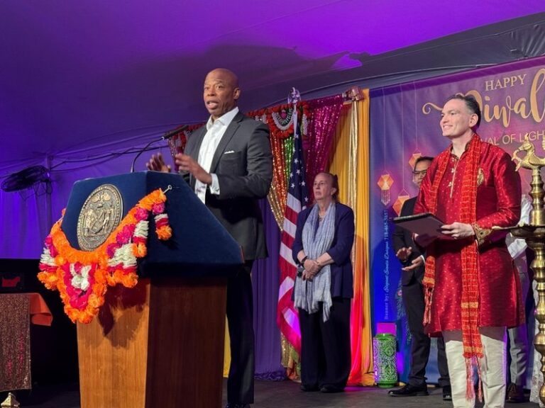 Mayor Eric Adams hosts Diwali celebration at Gracie Mansion