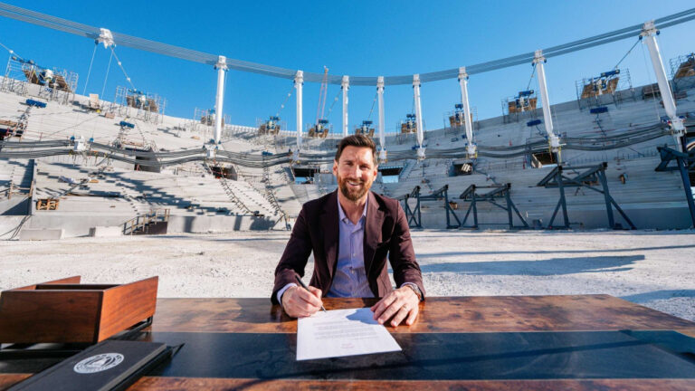Messi signs Inter Miami deal to 2028