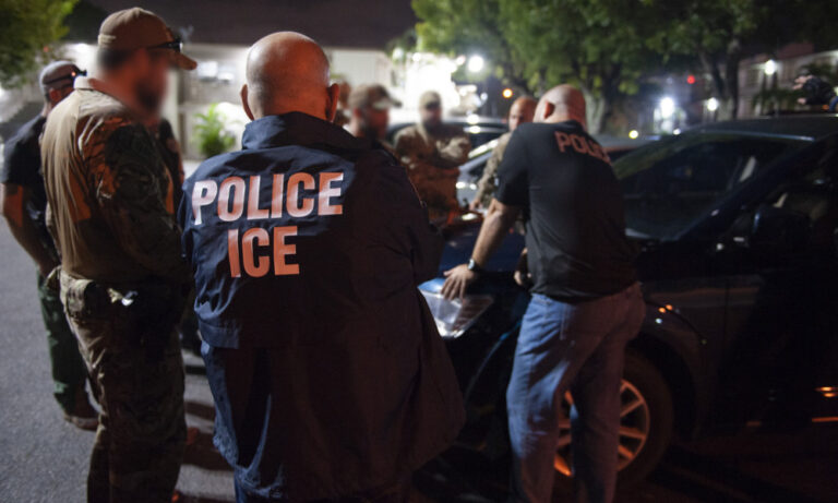 Mexican cartels put bounties on ICE CBP agents in Chicago