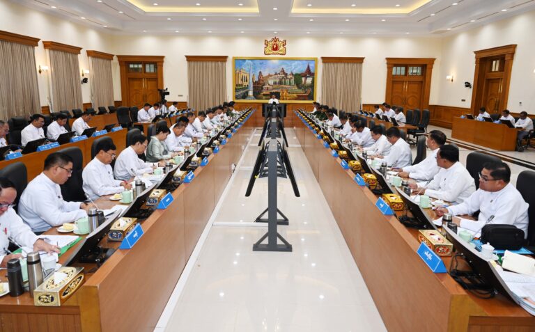 Min Aung Hlaing stresses capable election reps for Myanmar