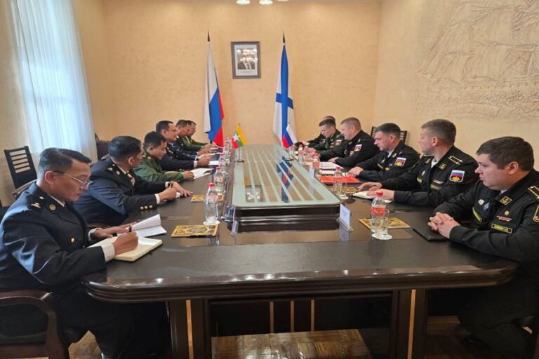 Myanmar navy deepens Russia ties