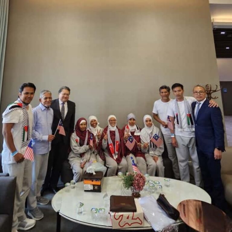 Nine Malaysian activists freed from Israeli detention return home