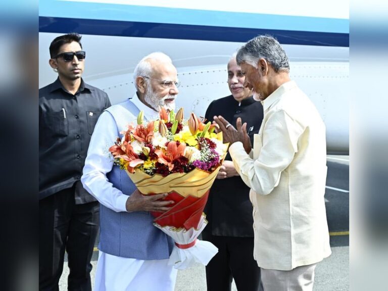 PM Modi offers prayers at Srisailam temple in Andhra Pradesh