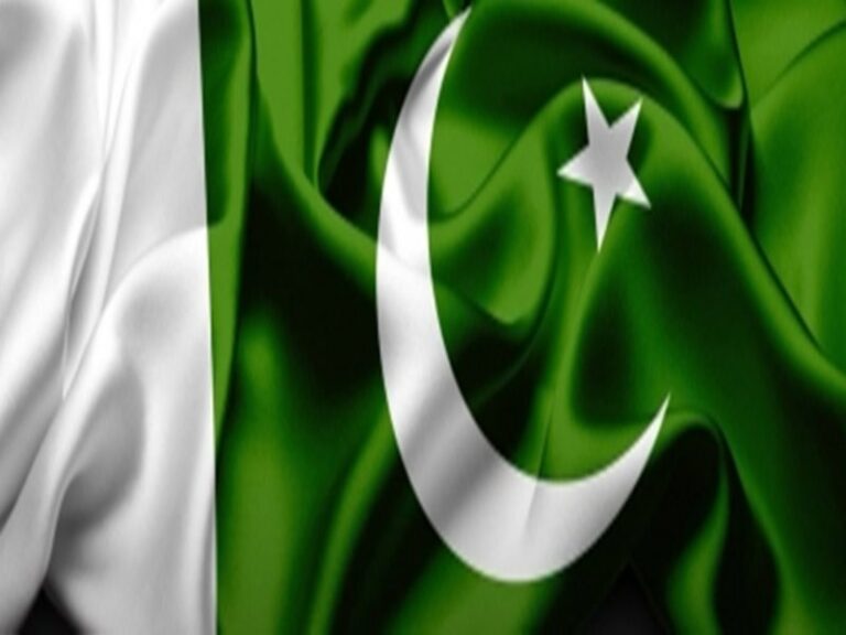 Pakistan economy rocked as multinationals flee amid policy chaos