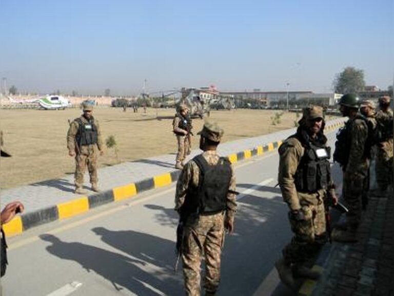 Pakistan soldiers pay price for failing leadership amid rising militancy