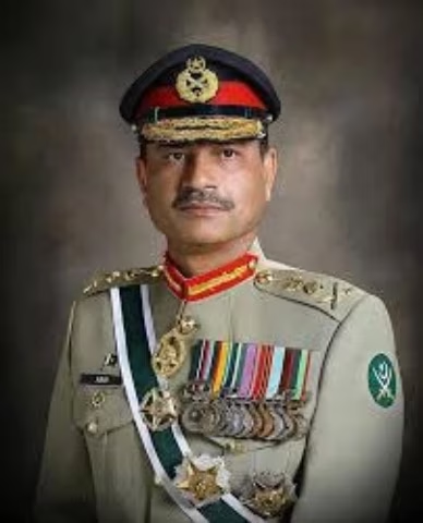 Pakistans Army Chief Asim Munir faces growing unpopularity