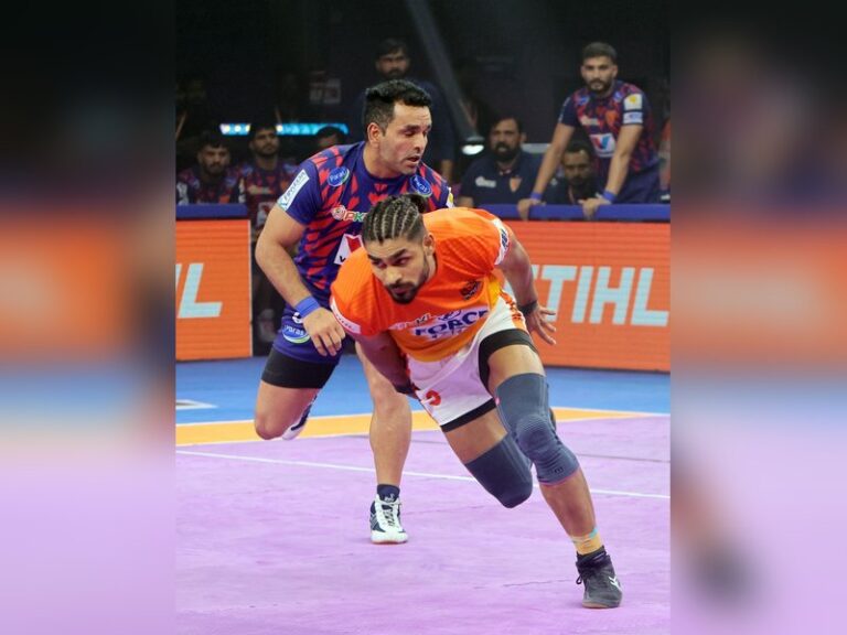 Puneri Paltan secure top eight spot with dominant win over Tamil Thalaivas