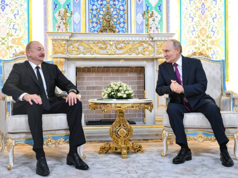 Putin Aliyev cement ties at Dushanbe summit