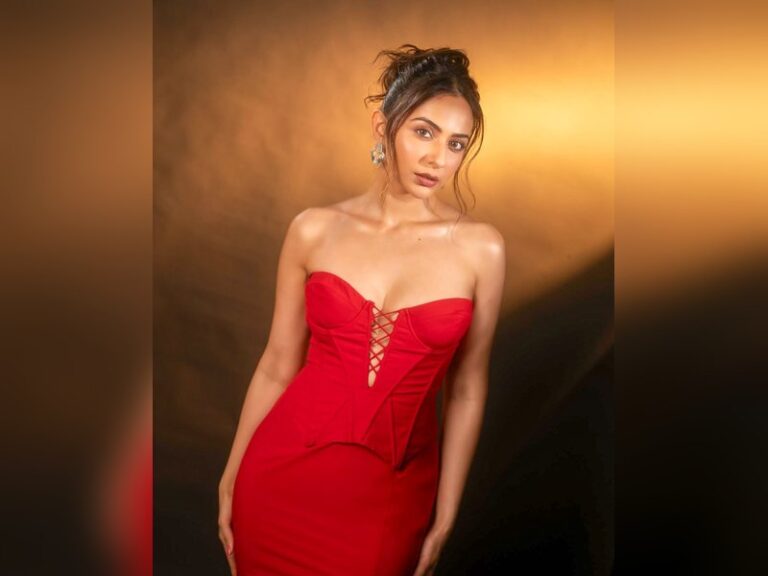 Rakul Preet Singh obsesses over Raat Bhar song