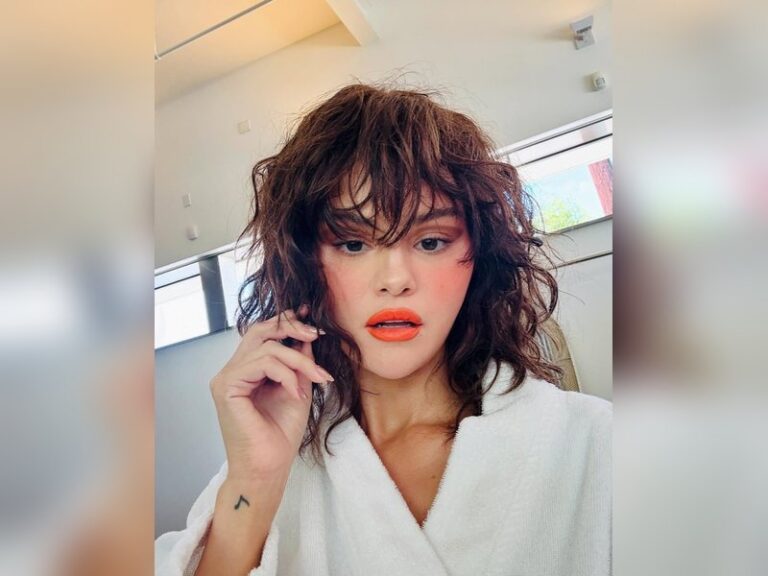 Selena Gomez sobs after wedding to Benny Blanco over fear of death
