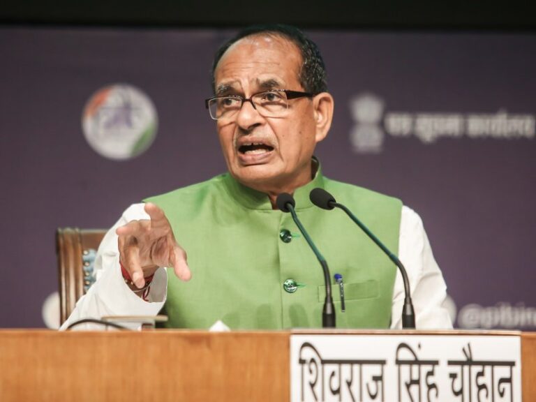 Shivraj Singh Chouhan pushes for quick rollout of key agricultural schemes