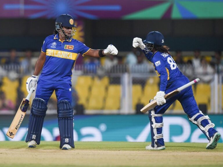 Sri Lanka bat first against South Africa in World Cup clash