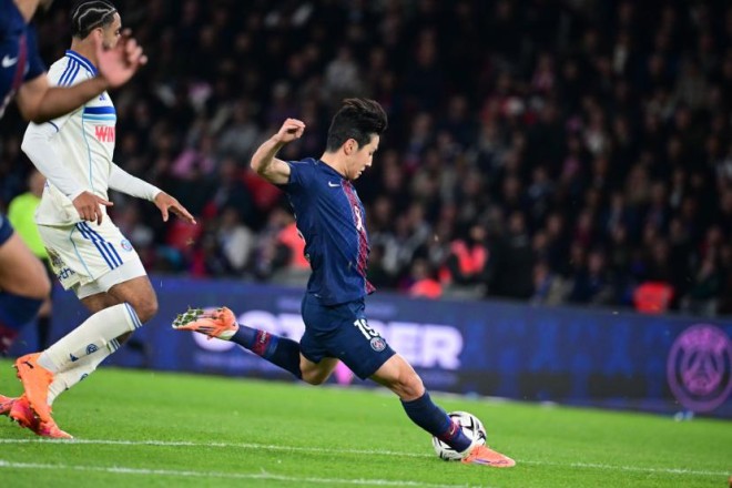 Strasbourg holds PSG to 3-3 draw in Paris