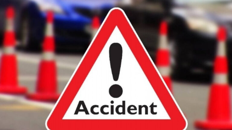 Student dies after train hits in Gopalganj