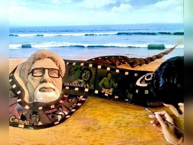 Sudarsan Pattnaik dedicates sand art to Amitabh Bachchan on 83rd birthday