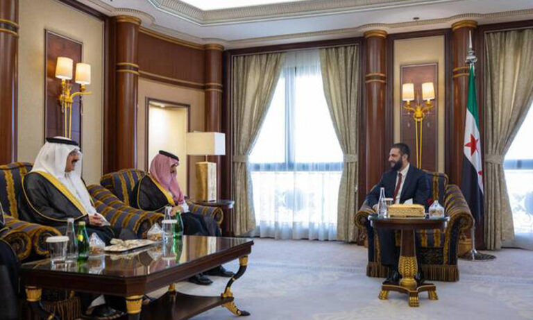 Syria, Saudi Arabia warm ties in Riyadh
