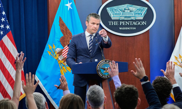 Top news outlets reject Pentagons new press rules face potential eviction