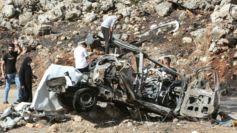 Two killed in Israeli strikes despite Lebanon ceasefire