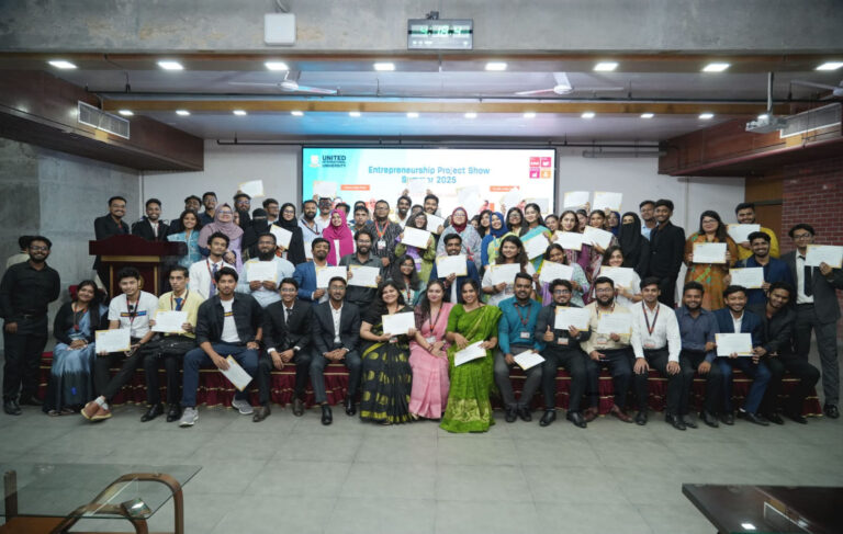 UIU hosts successful Entrepreneurship Project Show
