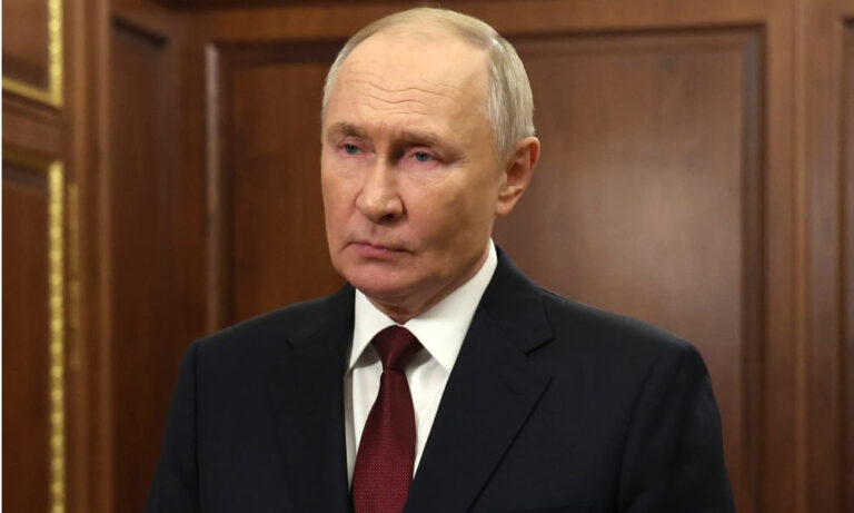 US sanctions Rosneft and Lukoil over war