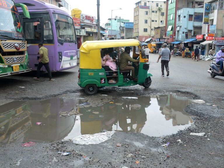 Varthur residents demand infrastructure before tax collection