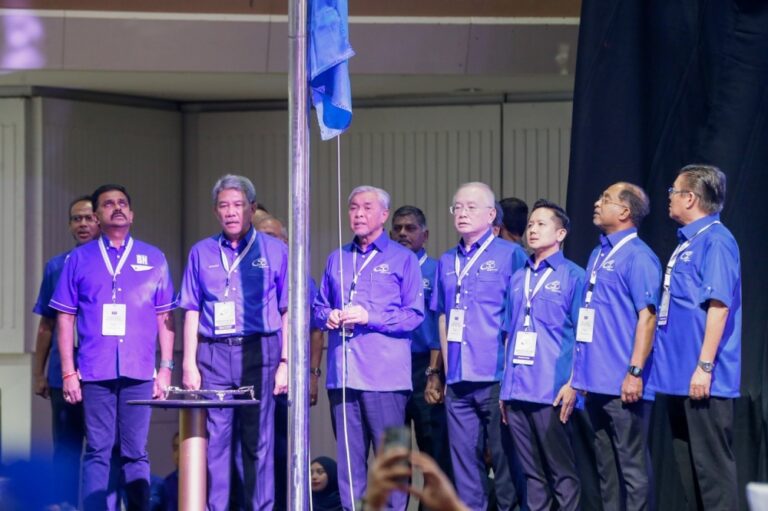Zahid denies BN cracks says coalition united ahead of GE